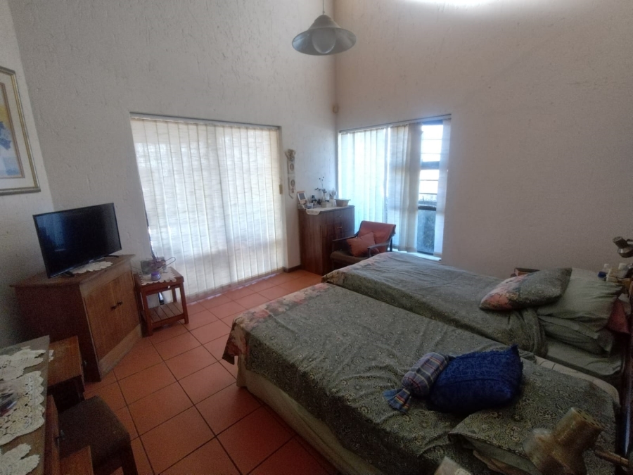 2 Bedroom Property for Sale in Wavecrest Eastern Cape